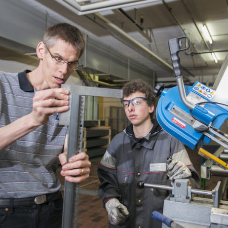 AuftragArbeit in unseren Schlossereien setzen wir Schlosserarbeiten in höchster Qualität um. 